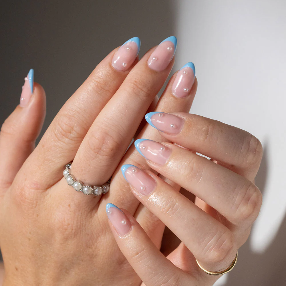 Classic Pearl and Rhinestone Nail Art Set - Image 15