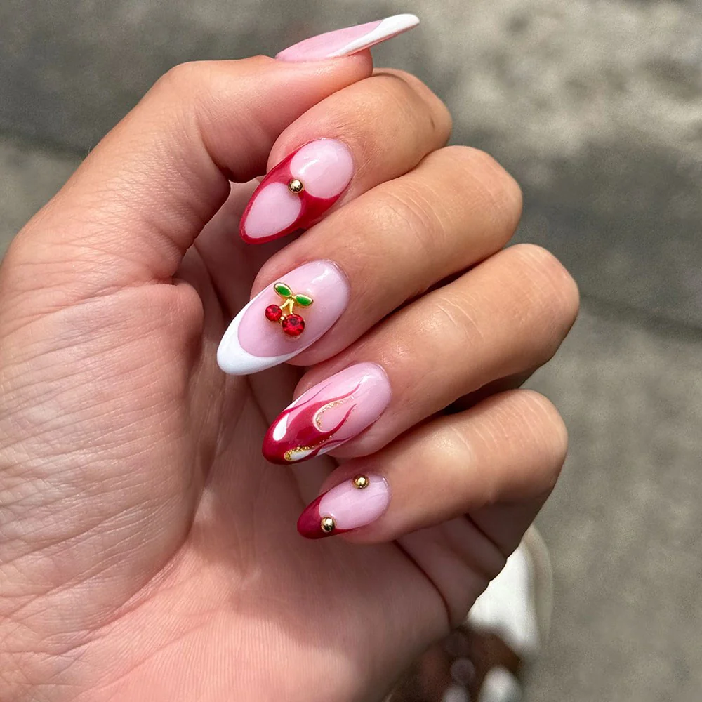 Sweetheart Charms Nail Art Set - Image 6